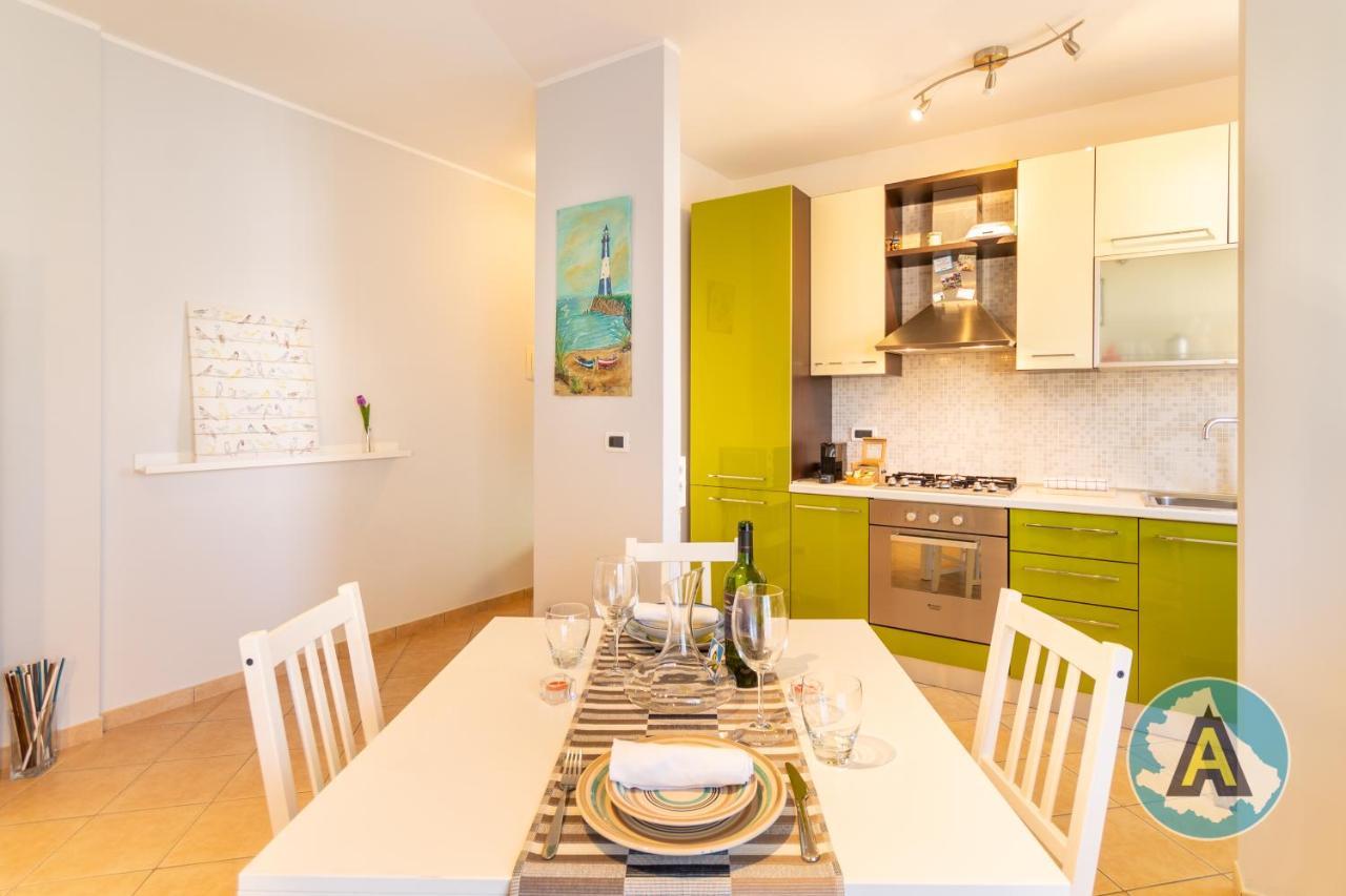 Intero Appartamento A Montesilvano 56A Екстериор снимка
